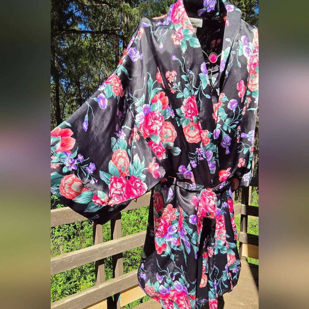 Inner Most Kimino Style Silky Wrap Vintage Floral Robe SzL - Picture 4 of 9